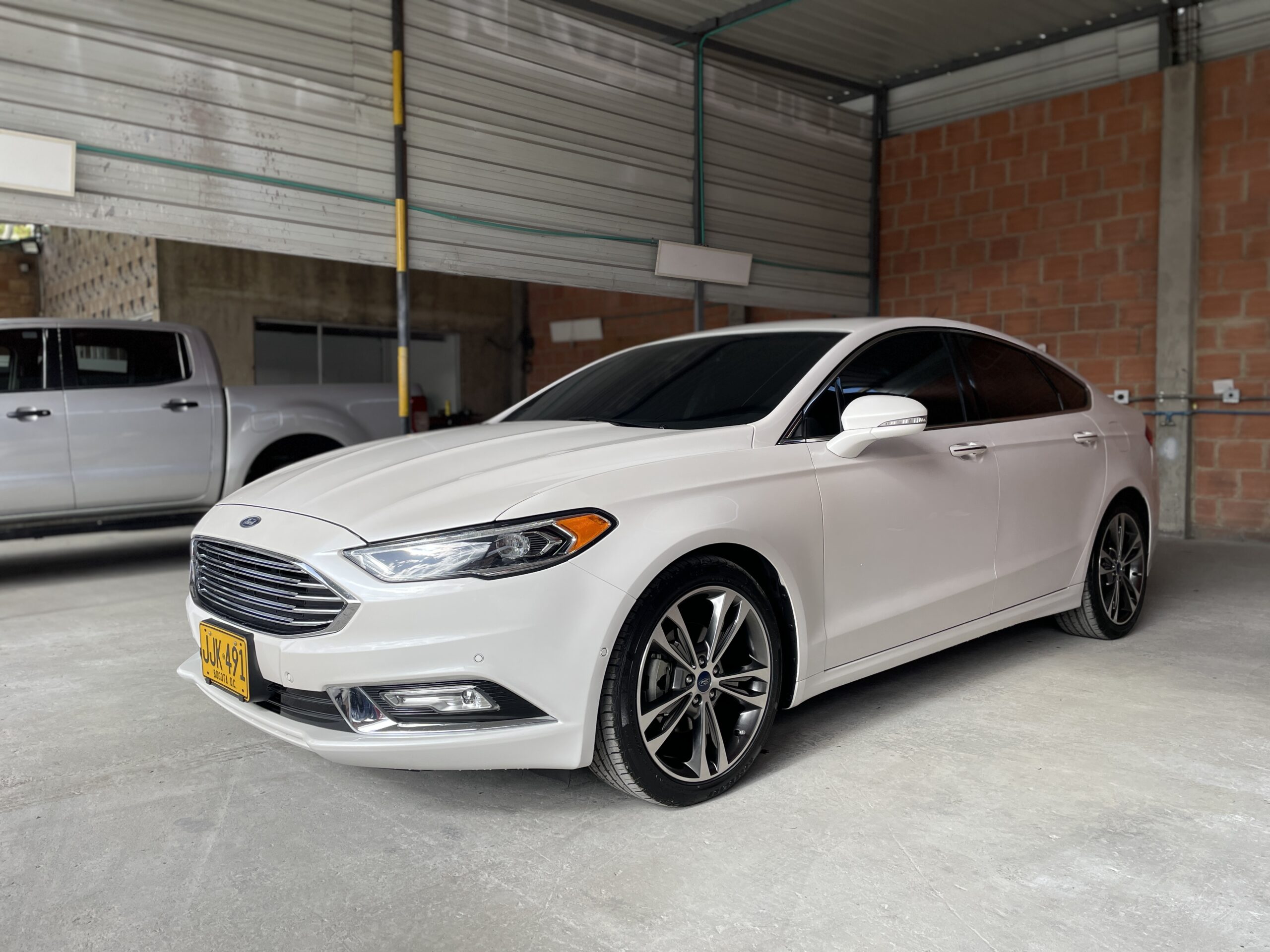 Ford Fusion 2017 Titanium Plus 2.0T