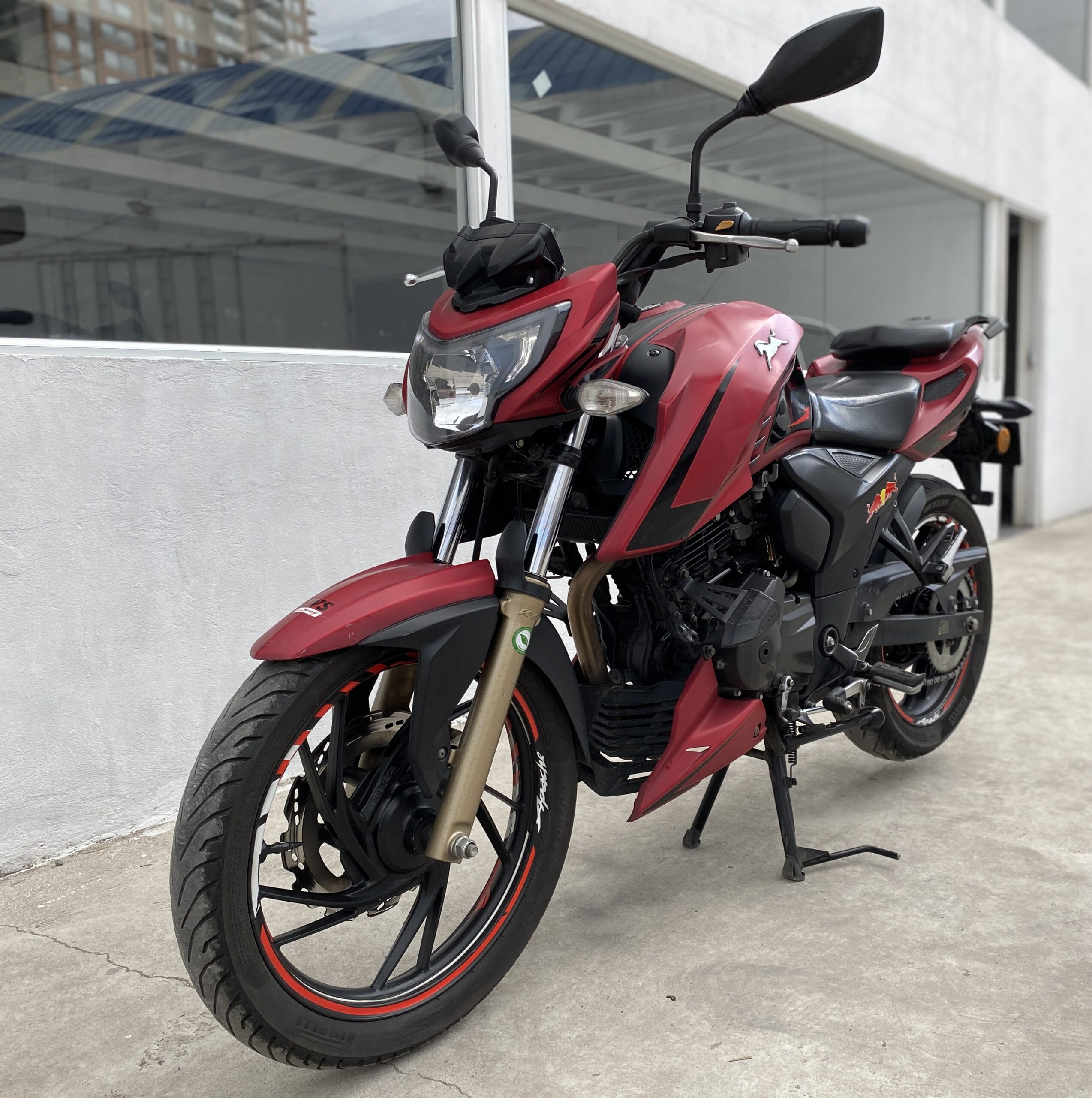 TVS Apache RTR 200 2019