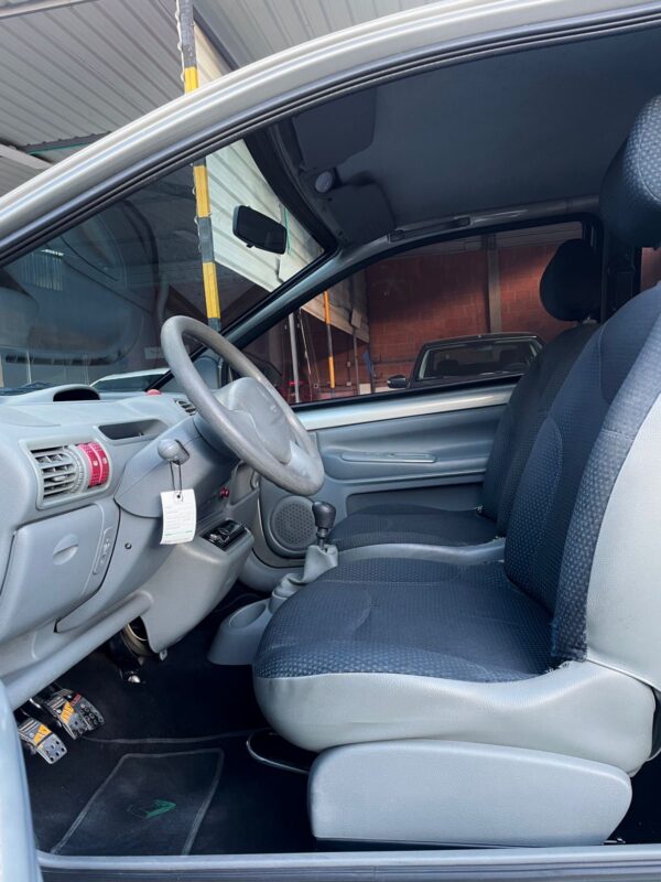 Renault Twingo 2013 1.2 Access + - Image 11