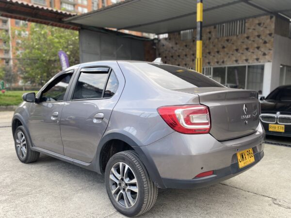 Renault Logan 2022 Privilege/Intens - Image 6