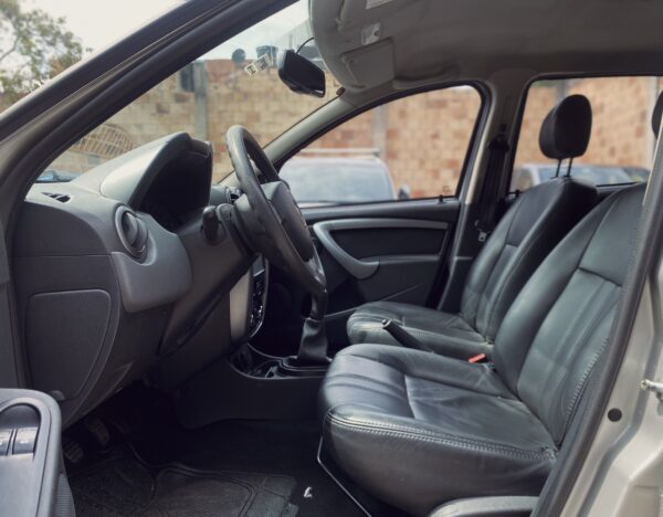 Renault Duster 2016 Expression 1.6 - Image 8
