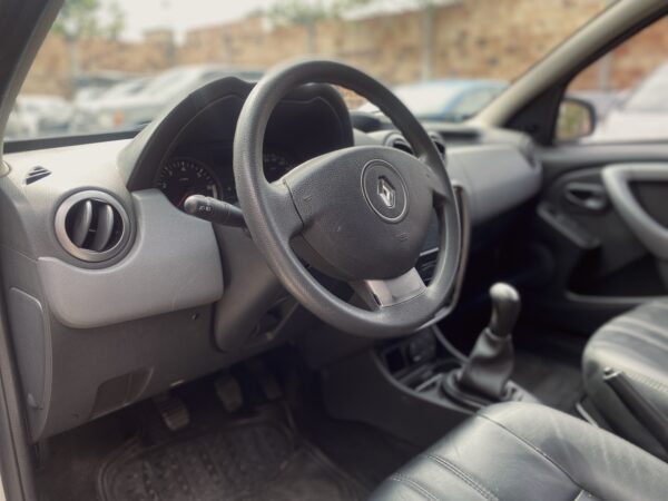 Renault Duster 2016 Expression 1.6 - Image 9
