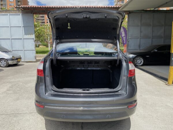 Ford Fiesta 2015 Titanium - Image 7