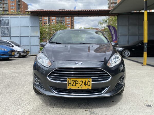 Ford Fiesta 2015 Titanium - Image 2