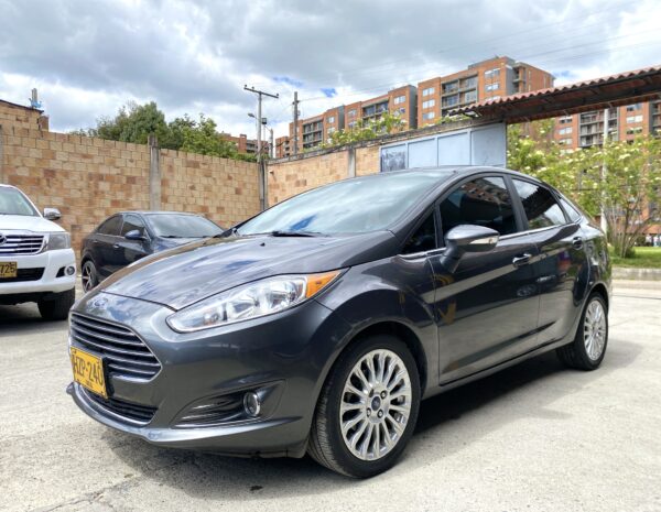 Ford Fiesta 2015 Titanium