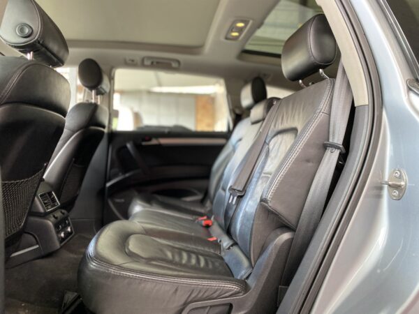 Audi Q7 2008 7 pasajeros 4x4 - Image 15