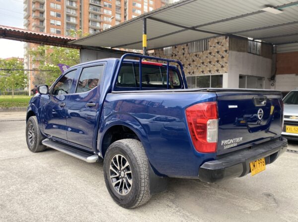 Nissan Frontier NP300 2021 MT - Image 7