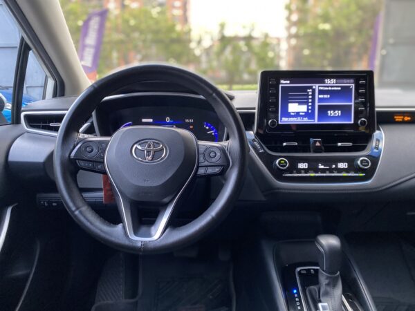 Toyota Corolla 2020 Híbrido SE-G - Image 11