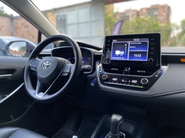 Toyota Corolla 2020 Híbrido SE-G - Image 12