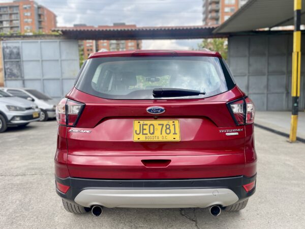 Ford Escape 2017 Titanium 4WD - Image 5