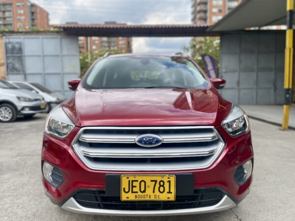 Ford Escape 2017 Titanium 4WD - Image 2