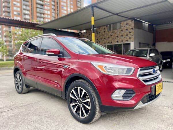 Ford Escape 2017 Titanium 4WD - Image 3
