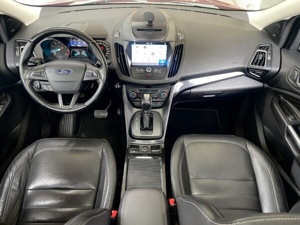 Ford Escape 2017 Titanium 4WD - Image 16