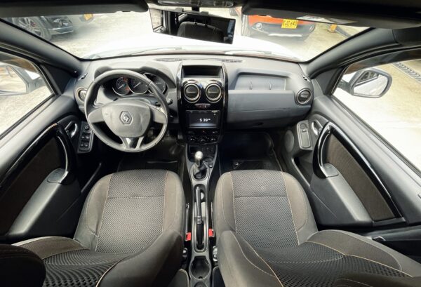 Renault Duster 2021 1.6 - Image 17