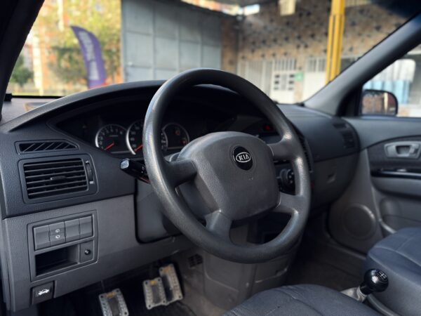 Kia Carens 2007 Lx 7 Pasajeros - Image 7
