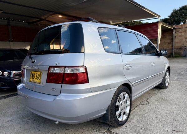 Kia Carens 2007 Lx 7 Pasajeros - Image 4