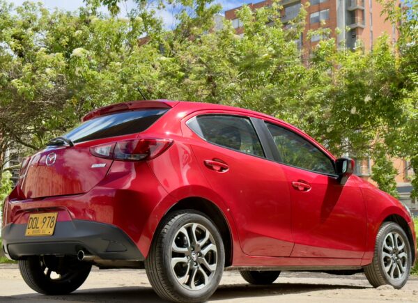 Mazda 2 Sport 1.5 Grand Touring At - Image 8