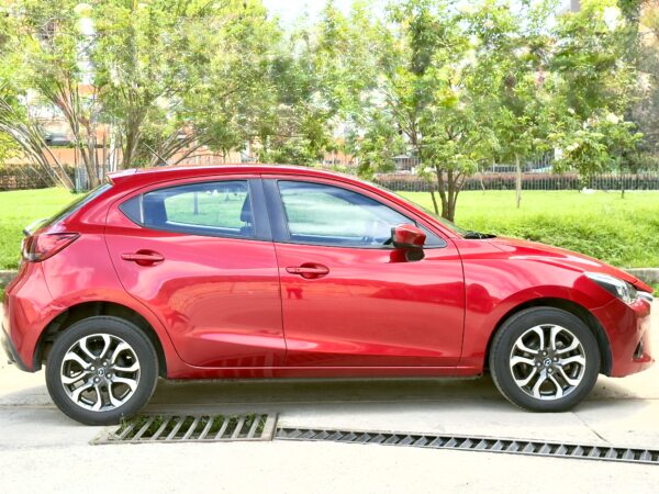 Mazda 2 Sport 1.5 Grand Touring At - Image 9