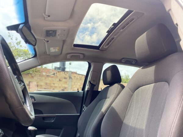 Chevrolet Sonic 2013 Lt - Image 15