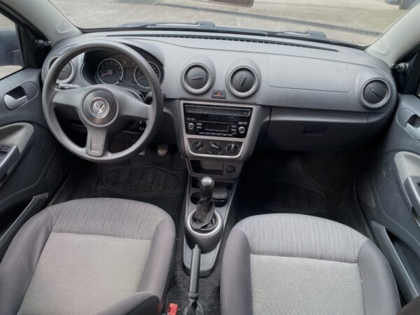Volkswagen Voyage 2014 Comfortline - Image 12