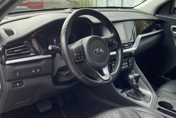 Kia Niro Hibrido 1.6 Híbrido Zenith At - Image 9