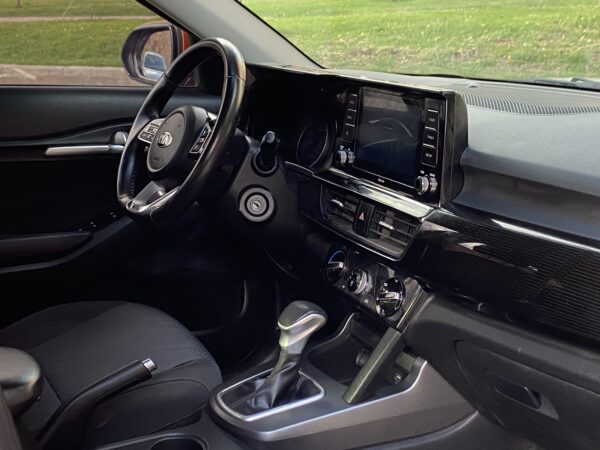Kia Seltos 1.6l Vibrant At - Image 13