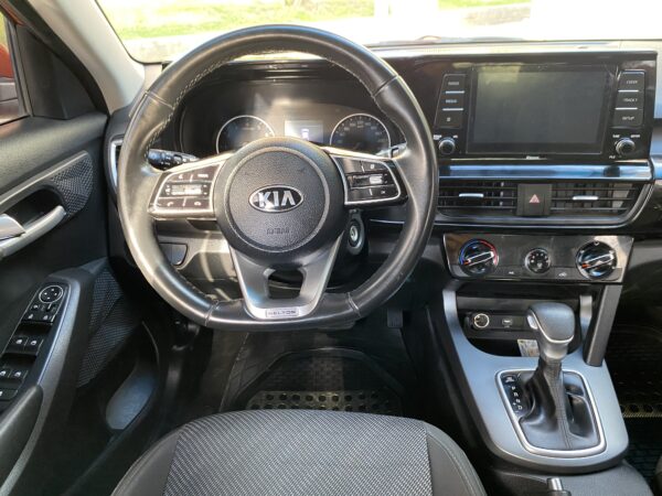 Kia Seltos 1.6l Vibrant At - Image 11
