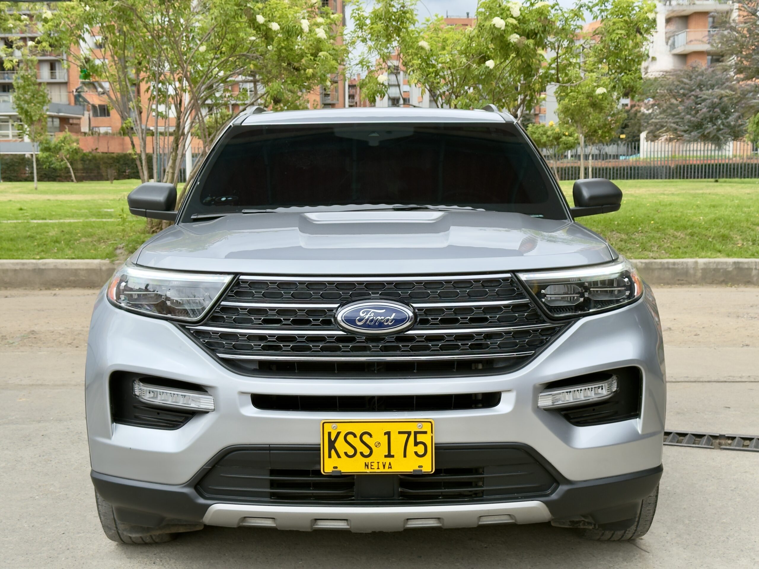 Ford Explorer 2.3l - Image 2