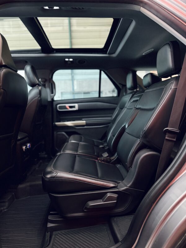 Ford Explorer 2.3l - Image 15