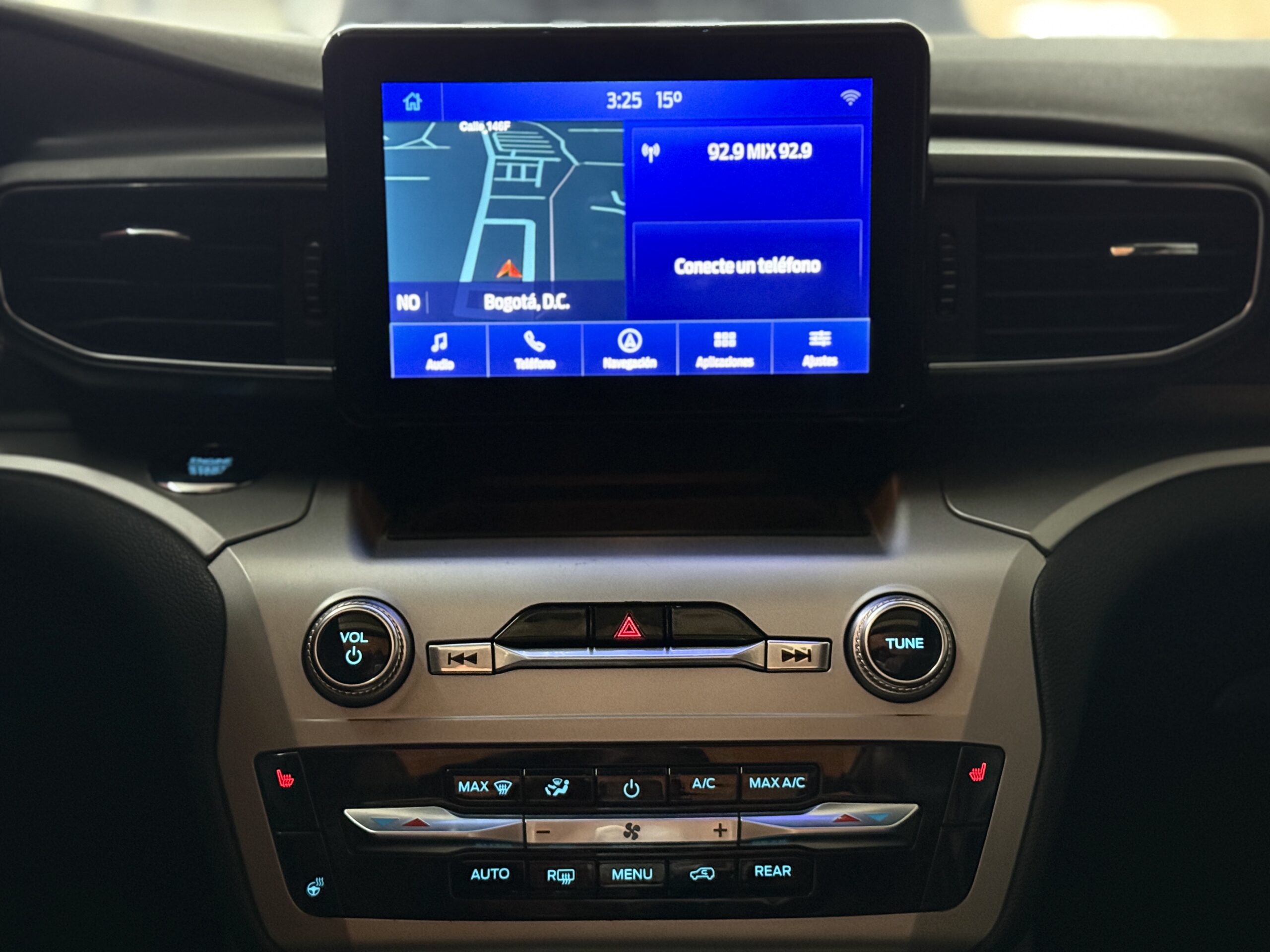 Ford Explorer 2.3l - Image 18