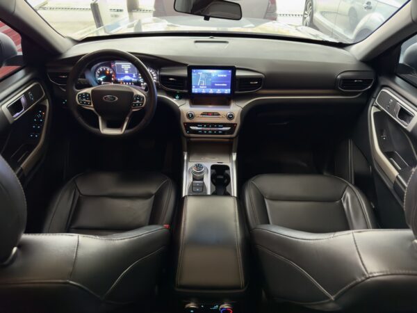 Ford Explorer 2.3l - Image 20