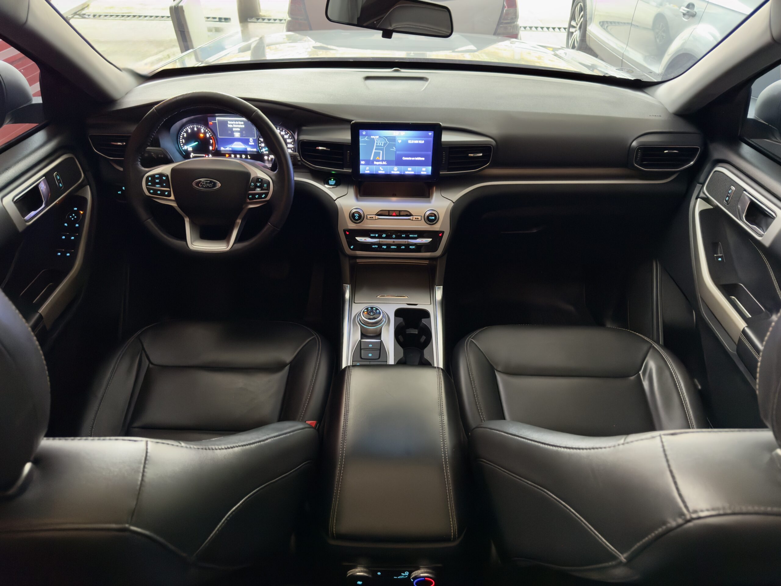 Ford Explorer 2.3l - Image 20
