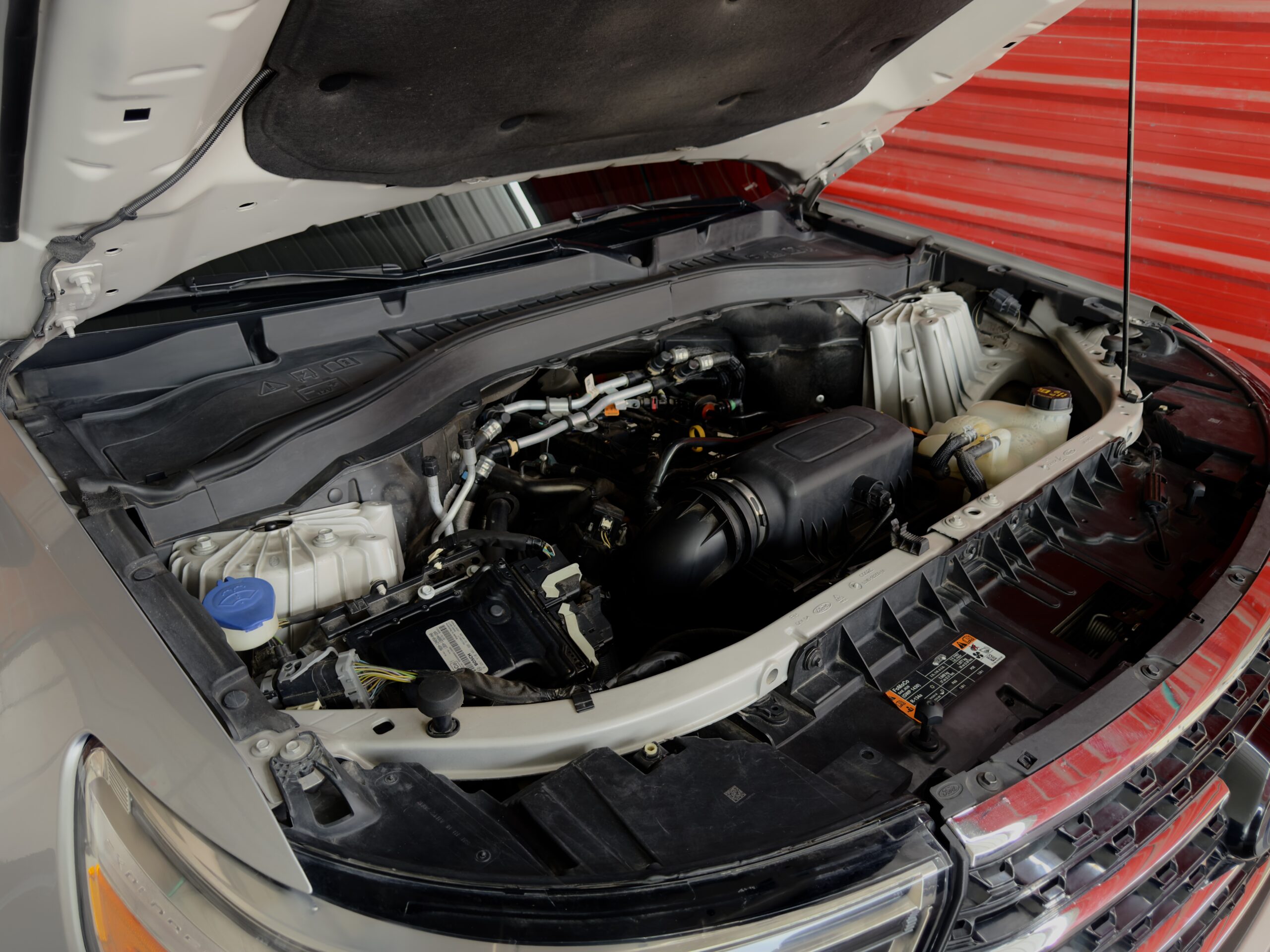 Ford Explorer 2.3l - Image 23