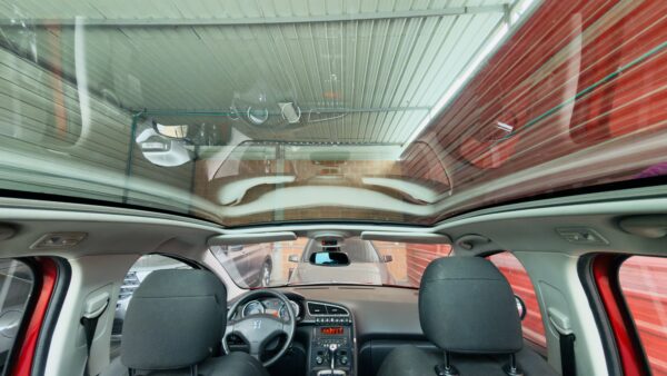 Peugeot 3008 2012 Premium 1.6 - Image 9