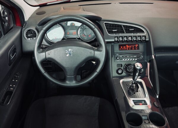 Peugeot 3008 2012 Premium 1.6 - Image 10